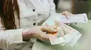 Коллекторы требуют долг за капремонт: должны ли вы платить спустя годы